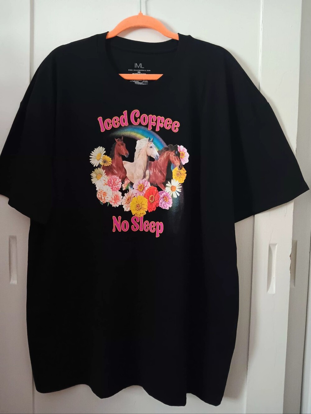 Isaac Morris Horses & Flowers T-Shirt - Picture 7 of 10